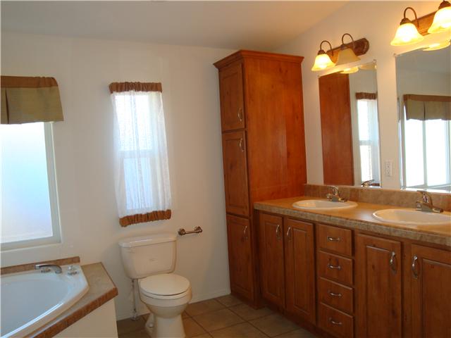 726 5th Ave, Escondido, CA 92025 photo 7
