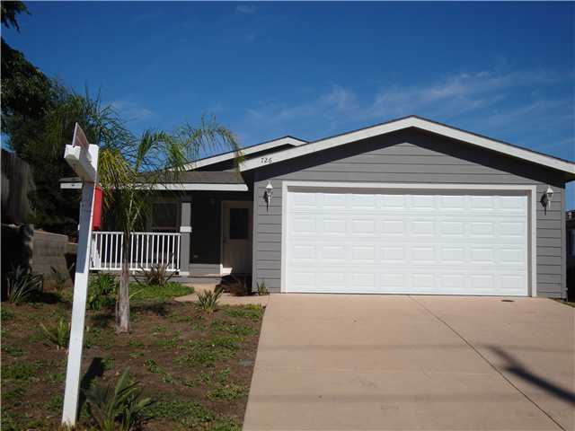 726 5th Ave, Escondido, CA 92025 photo 1