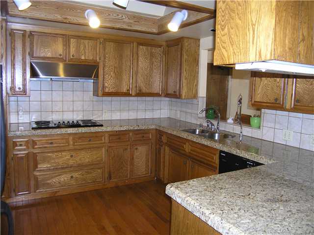 958 Colina Creek Trail Trl, Fallbrook, CA 92028 photo 4