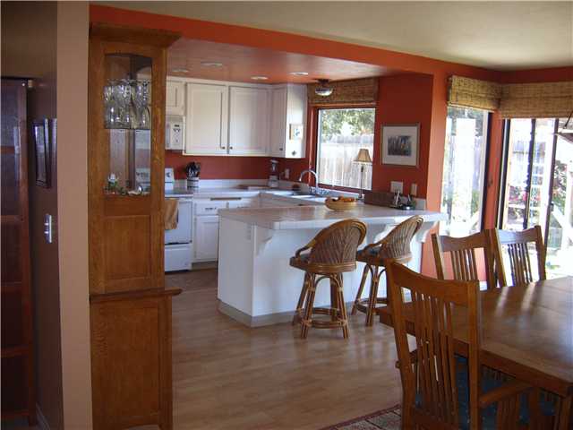 2110 Willowspring Pl, Encinitas, CA 92024 photo 3