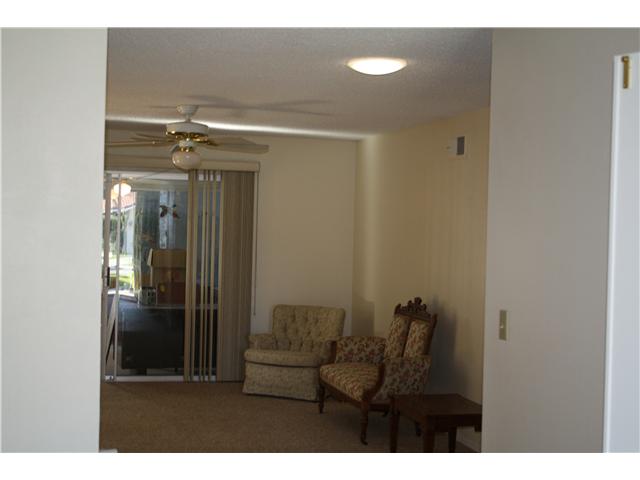 1618 David Dr, Escondido, CA 92026 photo 3
