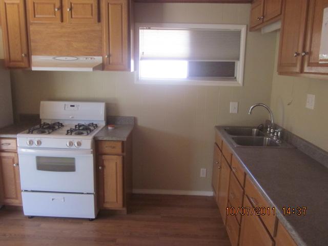 325 W Dougherty St, Fallbrook, CA 92028 photo 14