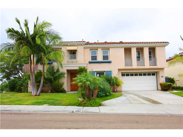 6567 Petunia Pl, Carlsbad, CA 92011 photo 2