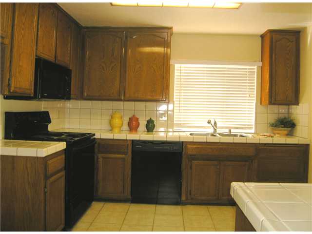 9721 Eucalyptus Ct, Santee, CA 92071 photo 4
