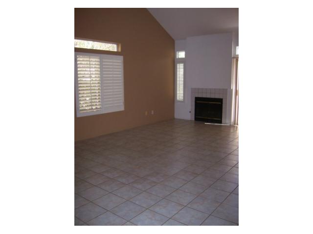 5147 Maplewood Cir, Oceanside, CA 92056 photo 3