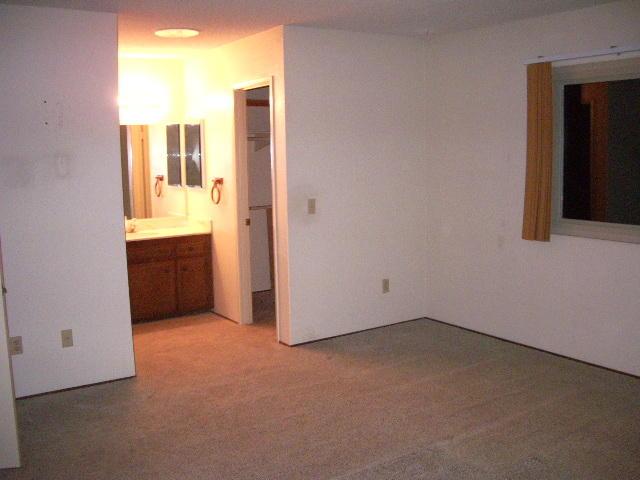 445 Skyview St, El Cajon, CA 92020 photo 4
