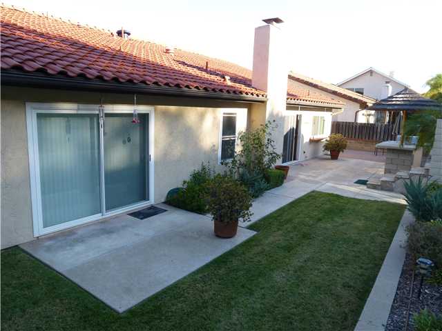 390 Dewane Dr, El Cajon, CA 92020 photo 10