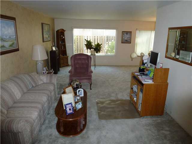 390 Dewane Dr, El Cajon, CA 92020 photo 2