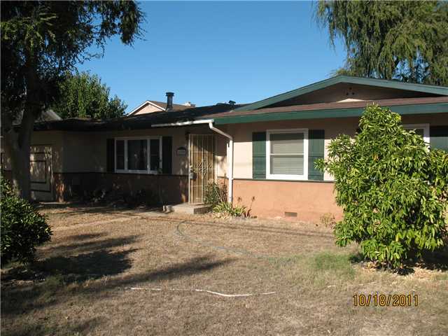 620 11th St, Ramona, CA 92065 photo 1