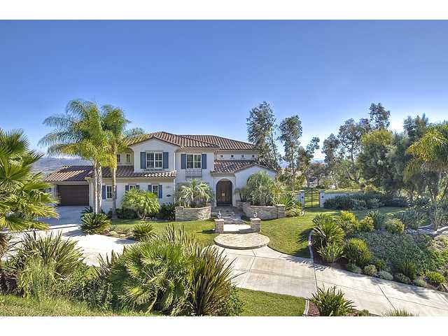 3864 Wendi Ct, Fallbrook, CA 92028 photo 2