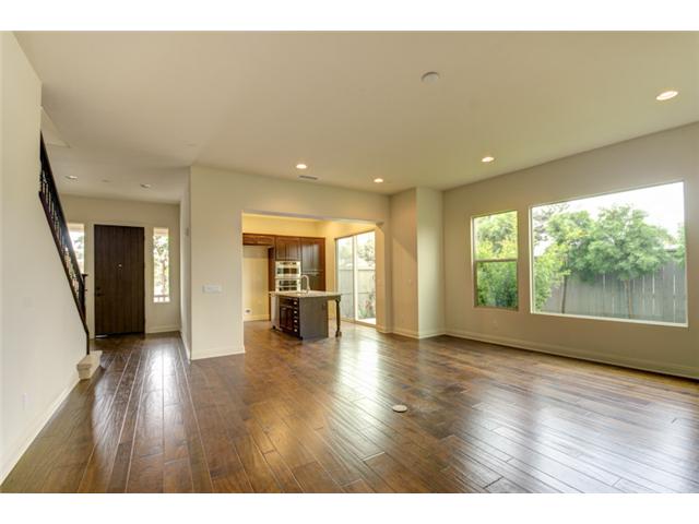 699 Calypso Pl, Encinitas, CA 92024 photo 5