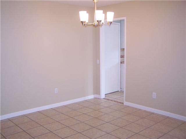 913 Milane Ln, Escondido, CA 92026 photo 7