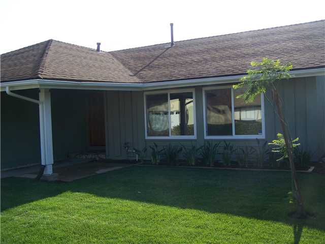 913 Milane Ln, Escondido, CA 92026 photo 2