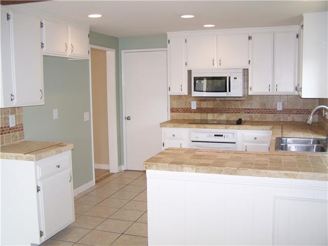 913 Milane Ln, Escondido, CA 92026 photo 9