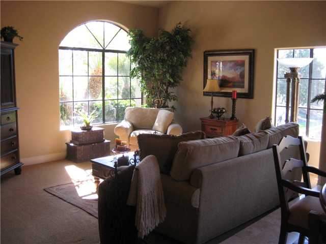 1526 Willowspring Dr N, Encinitas, CA 92024 photo 2
