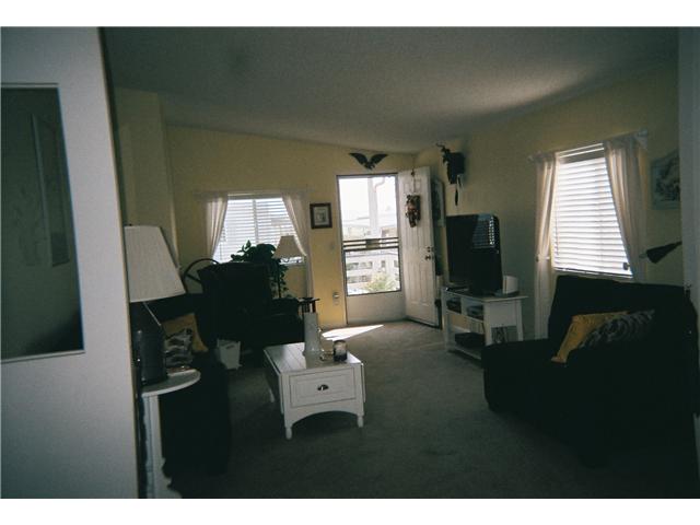 123 Brookside Ln, Oceanside, CA 92056 photo 4