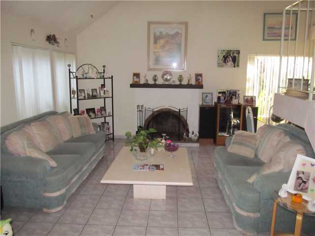 102 Woodshadow Ln, Encinitas, CA 92024 photo 2