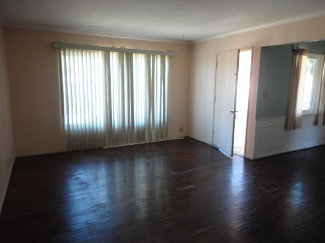 374 N Pierce St, El Cajon, CA 92020 photo 4