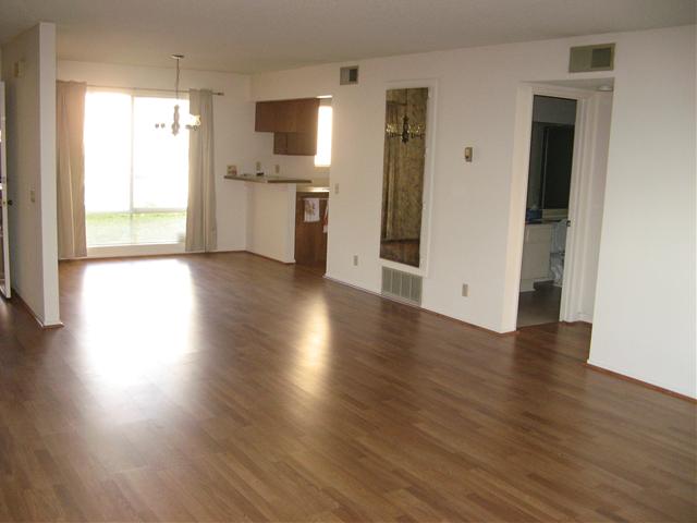 301 Ivy Ter, Fallbrook, CA 92028 photo 2