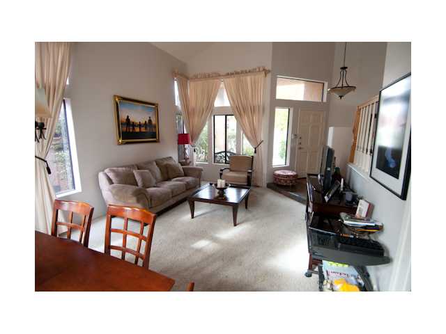 1303 Calle Ultimo, Oceanside, CA 92056 photo 4