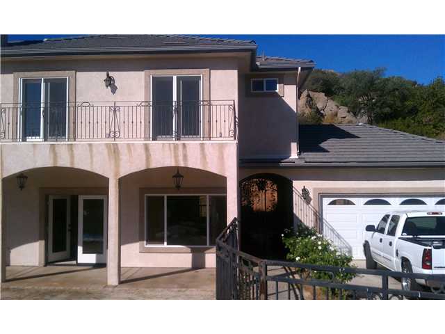 2562 Engelmann Oak Ln, Alpine, CA 91901 photo 2