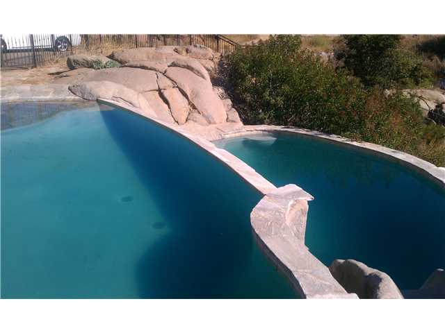 2562 Engelmann Oak Ln, Alpine, CA 91901 photo 4