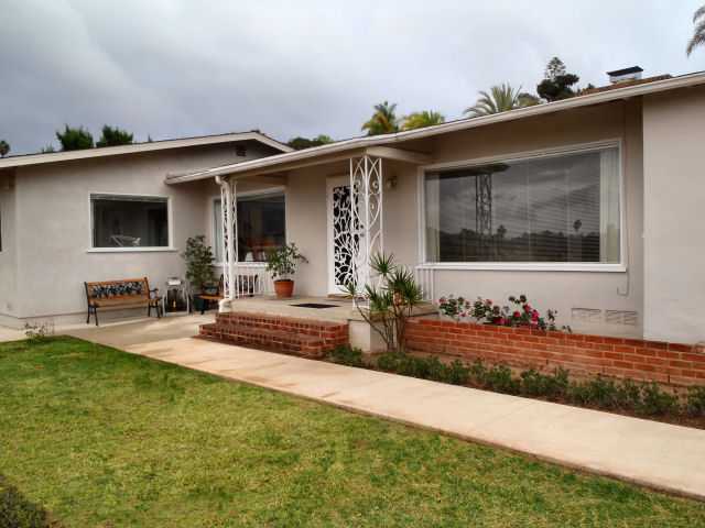 1217 Eucalyptus Ave, Vista, CA 92084 photo 1