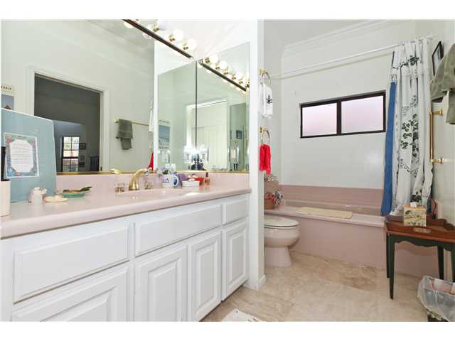1085 Ridge Heights Dr, Fallbrook, CA 92028 photo 12