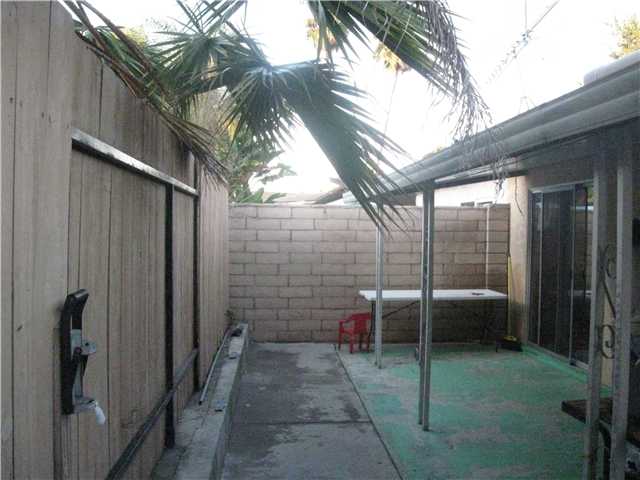 165 Francesca Dr, Oceanside, CA 92057 photo 4