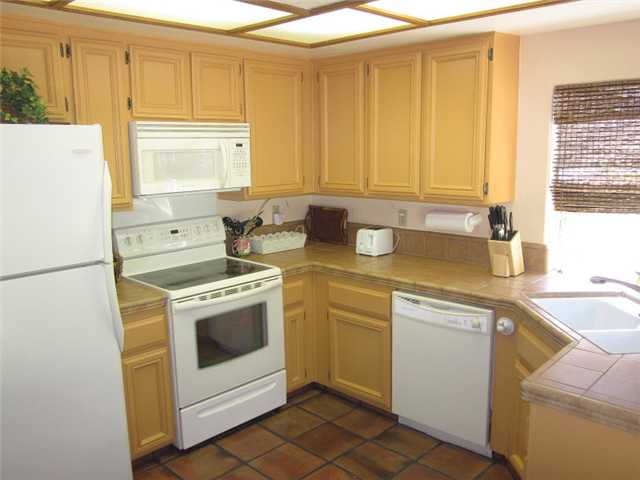 4750 Collinos Way, Oceanside, CA 92056 photo 4