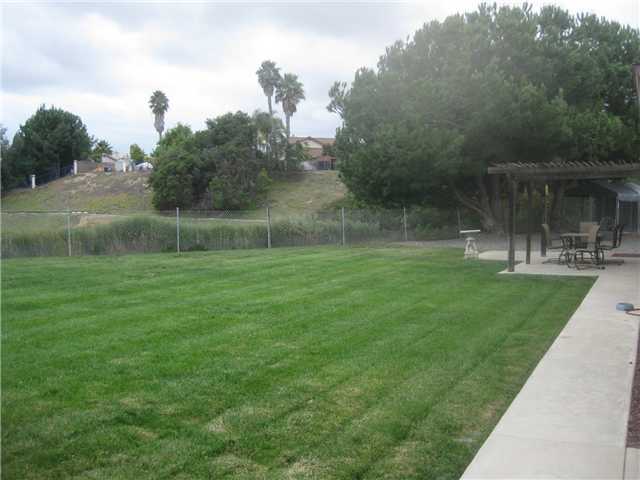 1451 Pine Ridge Rd, Oceanside, CA 92056 photo 4