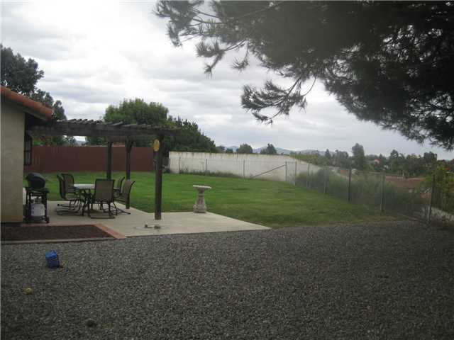 1451 Pine Ridge Rd, Oceanside, CA 92056 photo 10