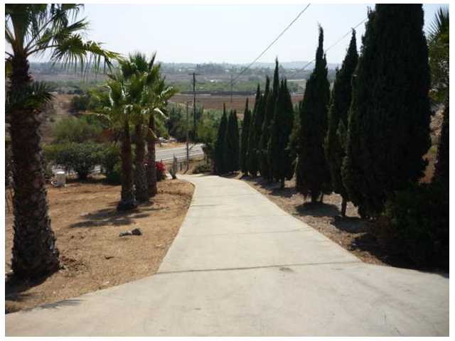 6060 River Rd, Oceanside, CA 92057 photo 2