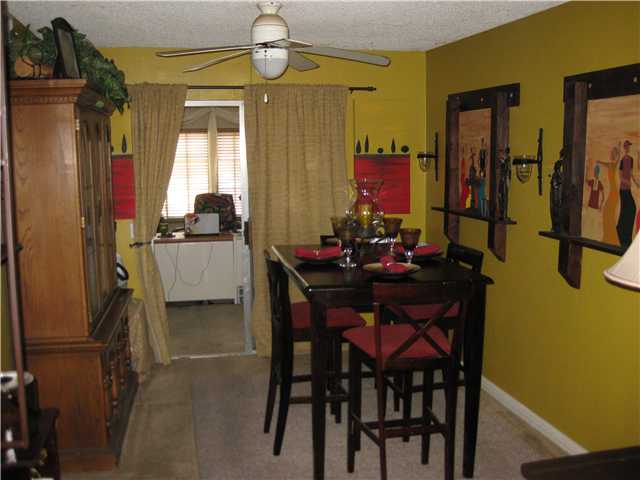 39707 Oak Cliff Dr, Temecula, CA 92591 photo 2
