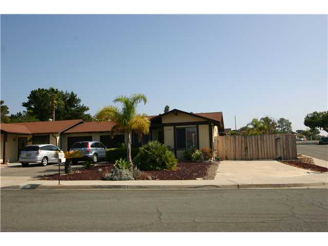 1388 Panorama Ridge Rd, Oceanside, CA 92056 photo 1