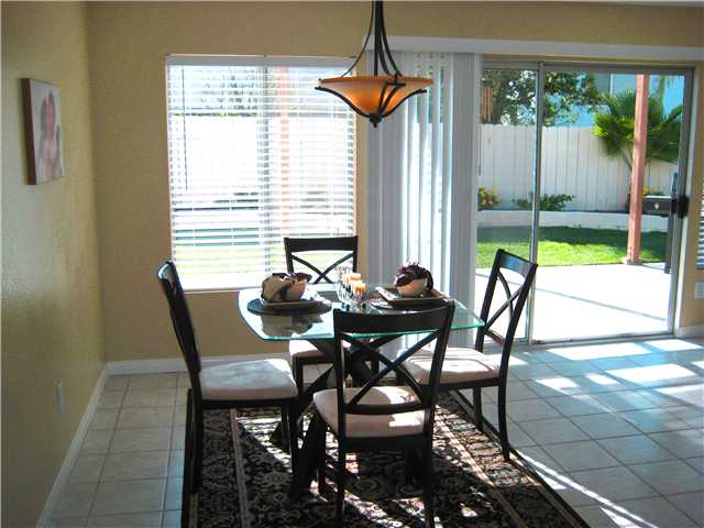 12932 Sunderland St, Poway, CA 92064 photo 5