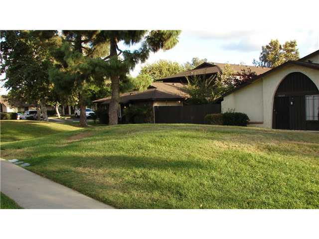 10114 Peaceful Ct, Santee, CA 92071 photo 2
