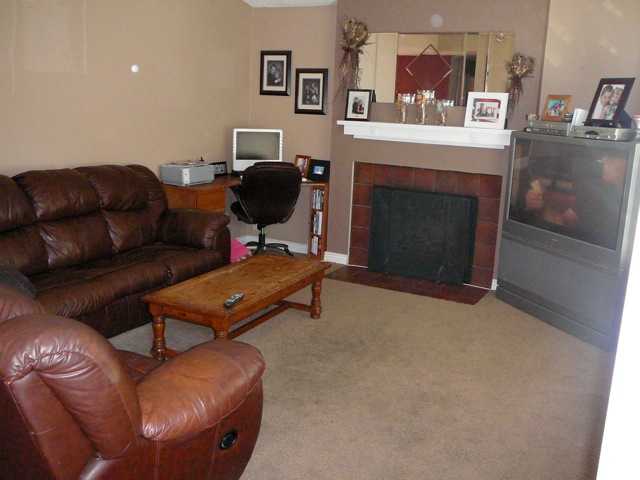 9676 Follett Dr, Santee, CA 92071 photo 2