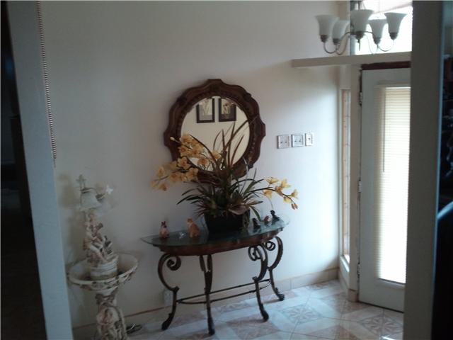 1110 Maria Ave, Spring Valley, CA 91977 photo 2