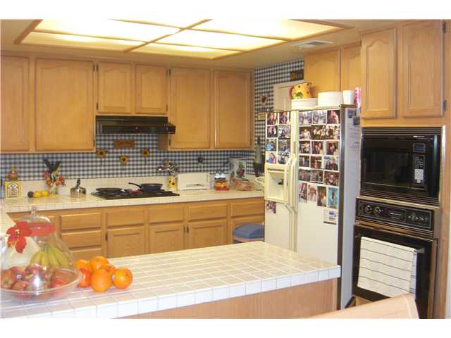 5004 Sunbright Ct, Oceanside, CA 92056 photo 4