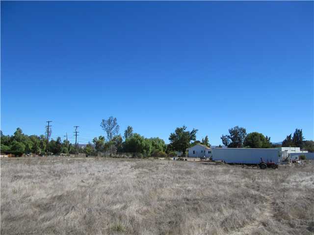 1744 Montecito Rd, Ramona, CA 92065 photo 3