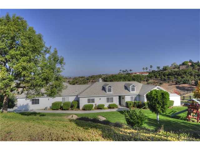 32023 Taliesin Way, Bonsall, CA 92003 photo 1