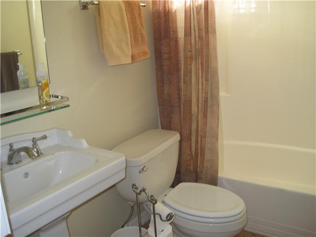 10310 Aquilla Dr, Lakeside, CA 92040 photo 9