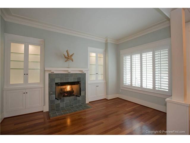 359 I Ave, Coronado, CA 92118 photo 2