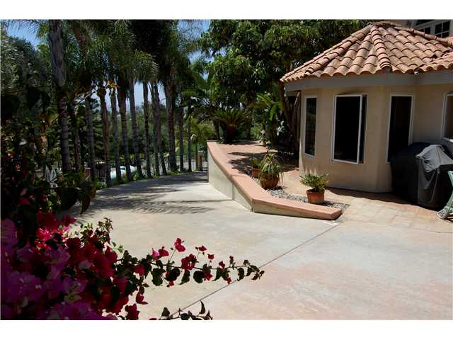 3650 Linda Vista Dr, Fallbrook, CA 92028 photo 9
