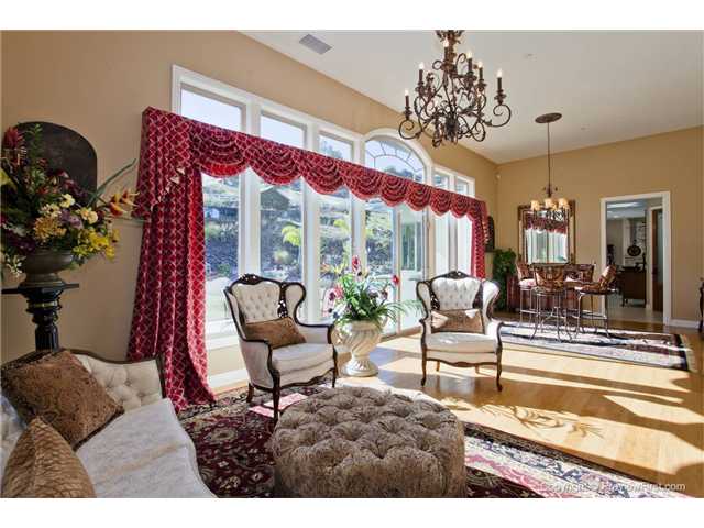 4948 Sleeping Indian Rd, Fallbrook, CA 92028 photo 3