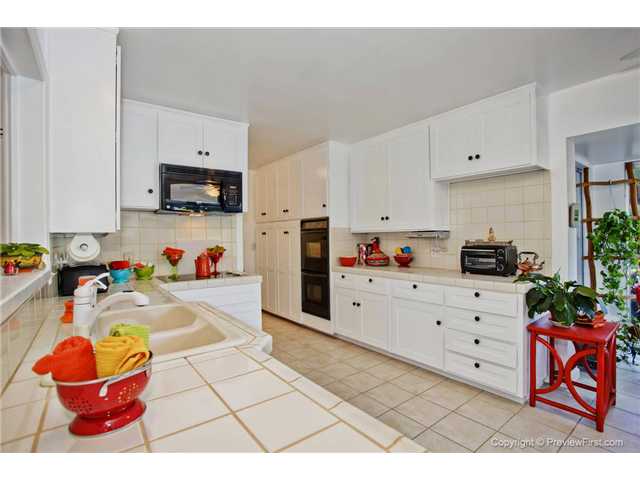 16427 Martincoit Rd, Poway, CA 92064 photo 6