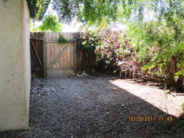 301 Camelot Dr, Oceanside, CA 92054 photo 9