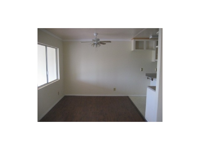 305 San Dimas Ave, Oceanside, CA 92057 photo 2