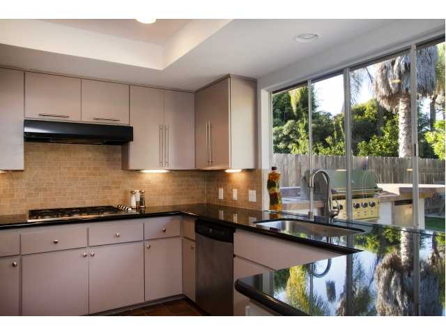 240 Cereus St, Encinitas, CA 92024 photo 3